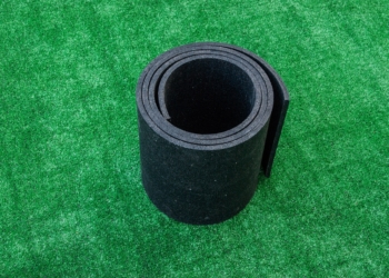 28. Wykładzina tartanowa na kładkę