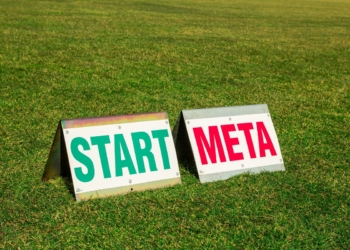 23. Tabliczki informacyjne – START, META